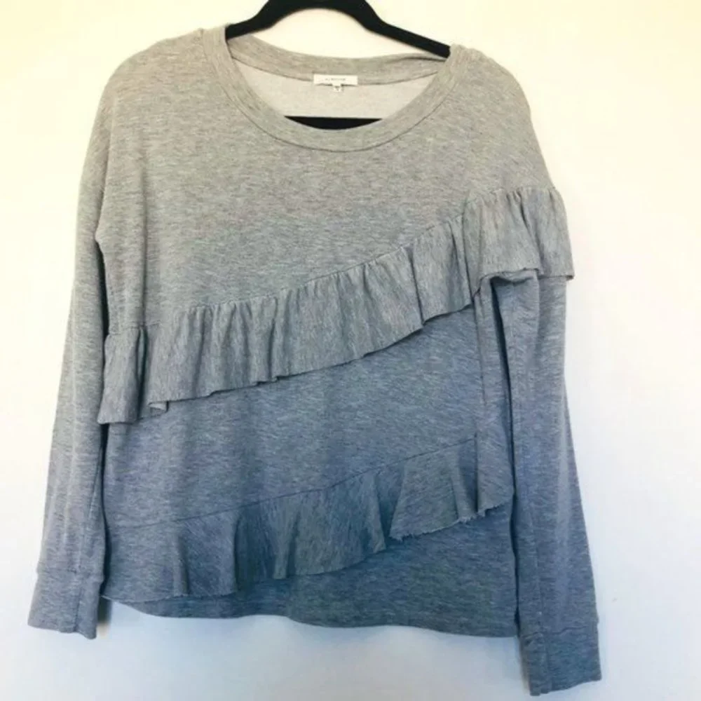 Sold Anthropologie Pleione French Terry Gray Tiered Ruffle Sweater- Size Medium - Picture 6 of 10